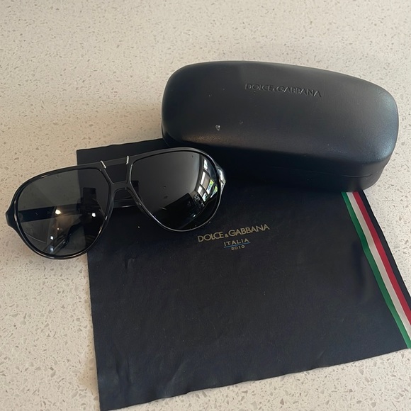 ***SOLD*** Vintage D&G mens aviator special edition from 2010 collection - Picture 1 of 4